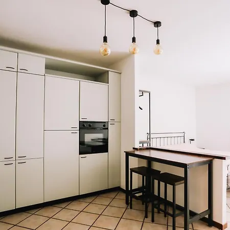 Flat Mazzini 6 * Alzano Lombardo