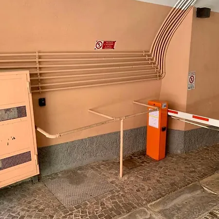 Flat Mazzini 6 شقة