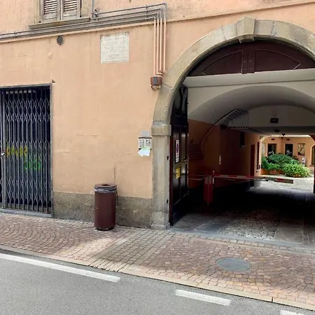 Flat Mazzini 6 Alzano Lombardo